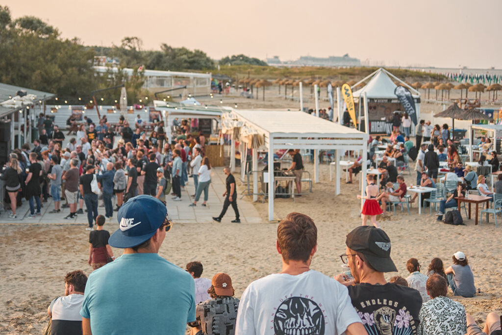 Marina di Ravenna, Beaches Brew